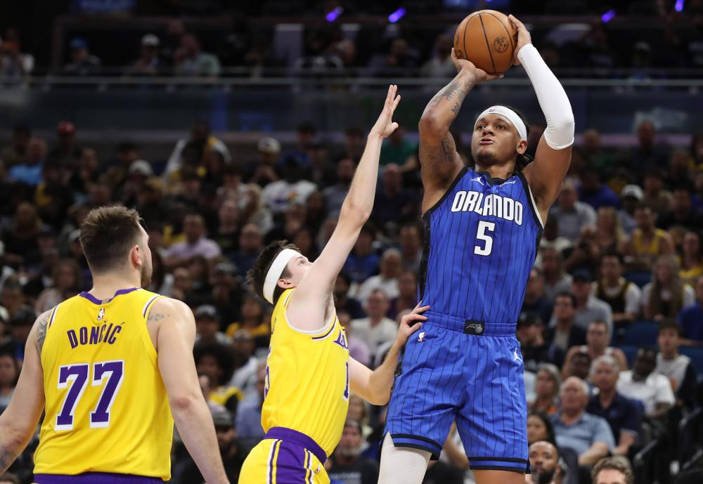 员的场上执 员的场上执